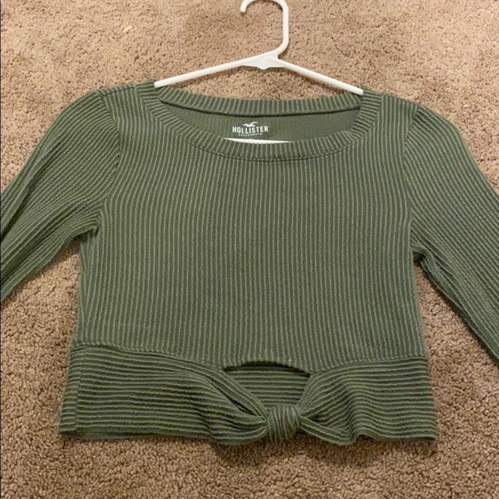 green hollister top